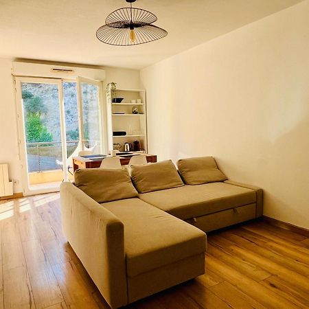 Magnificent Renovated Apartment, 2 Rooms Of 45 M2, Close Tothe Sea, Top Floor, Terrace نيس المظهر الخارجي الصورة